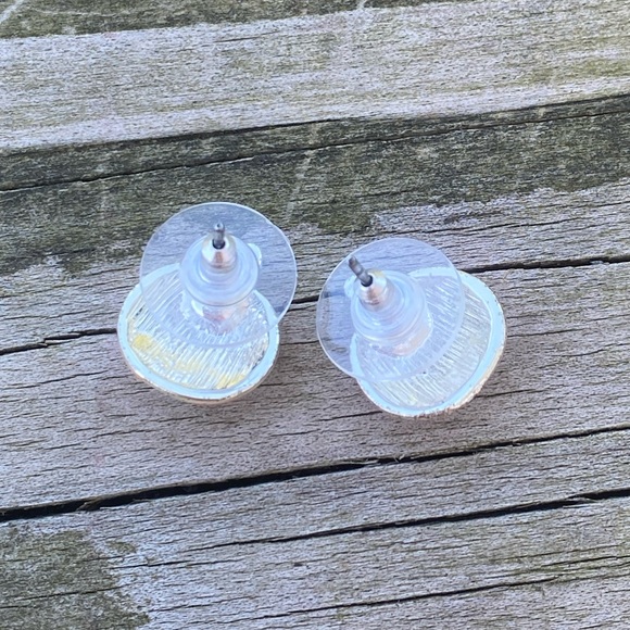 Jack o’ lantern pumpkin stud earrings october Halloween earrings- new never worn - Picture 3 of 7